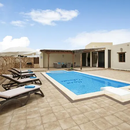 Villa Teberite