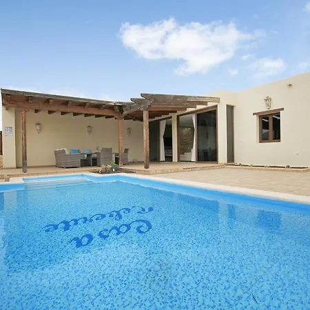 Летний дом Teberite *